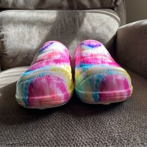 Sketchers foamies washed and ready to wear.